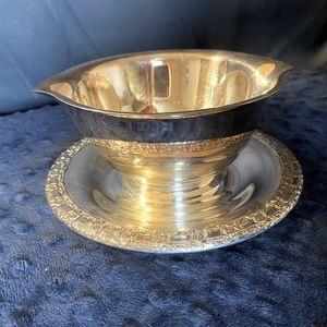 Vintage silver plated gravy boat